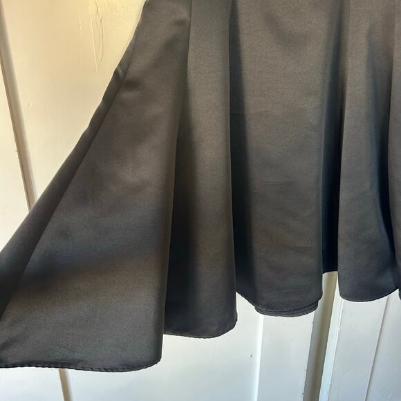 Women’s cache black peplum long maxi party skirt ￼ - Picture 2 of 4